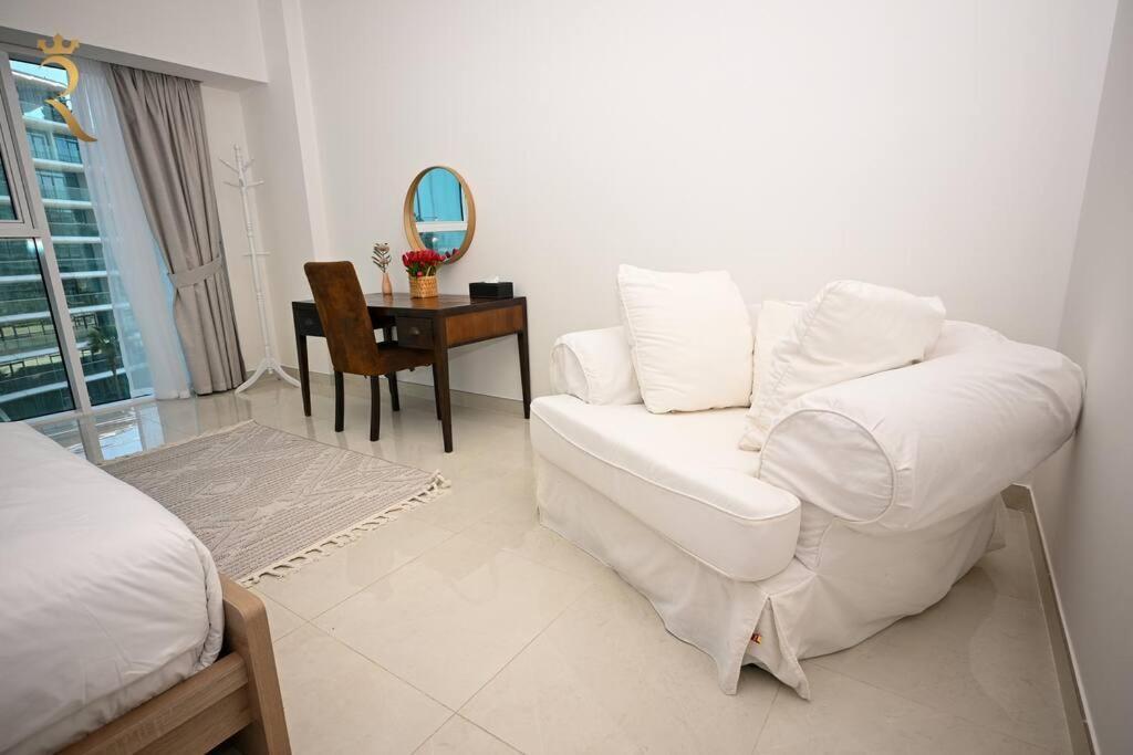 Mariana Luxurious 2br Al Raha * Abu Dhabi