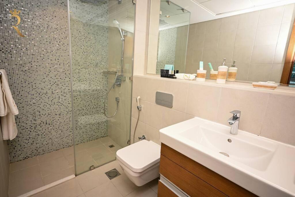Apartment Mariana Luxurious 2br Al Raha Abu Dhabi